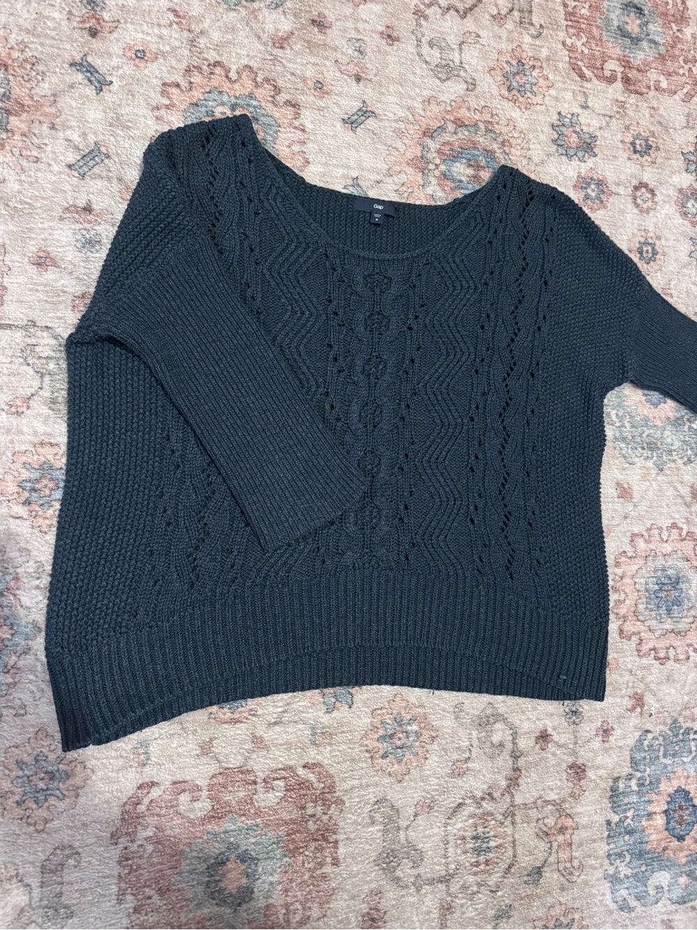 Gap Vintage Navy Cable Knit Crochet-Style Sweater β Medium
